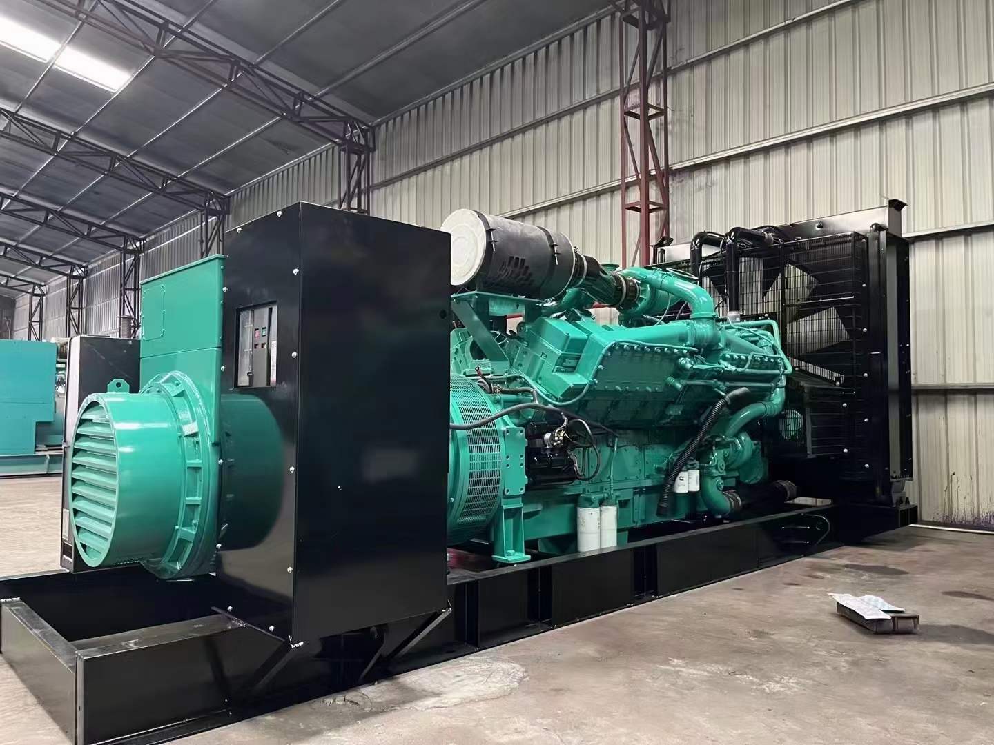 漳平如何评估无功补偿装置的性能和效果？