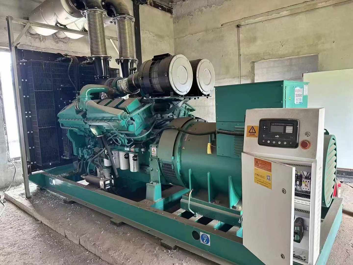 漳平无功补偿装置的性能评估需要考虑哪些因素？